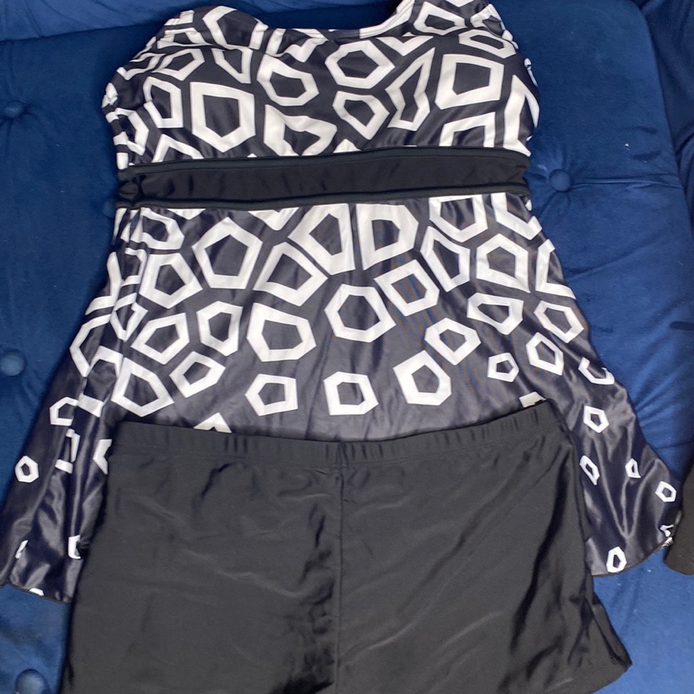 Bathing suit